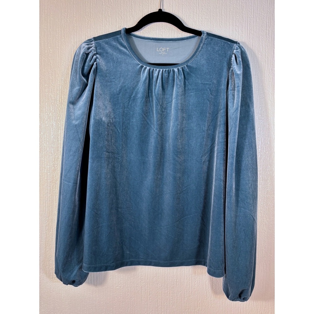 LOFT Outlet Teal Blue Long Sleeve Velour Top Sz M Beautiful Texture